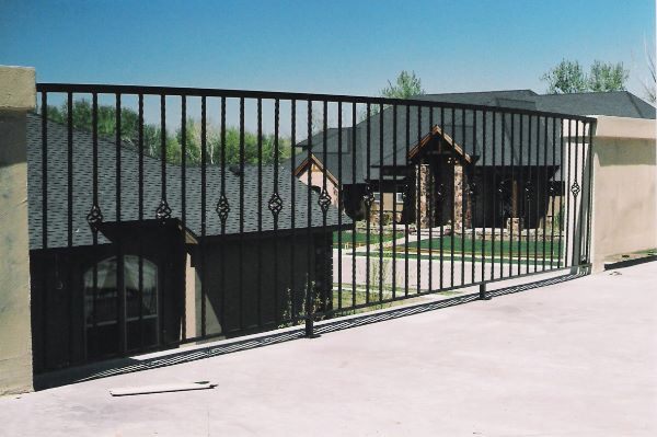 Hand-forged wrought iron fence with pickets in the Treasure Valley