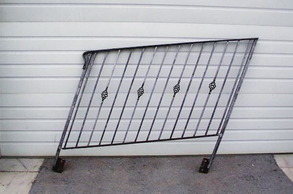 Close-up of a custom wrought iron railing pattern forged in Nampa, Idaho